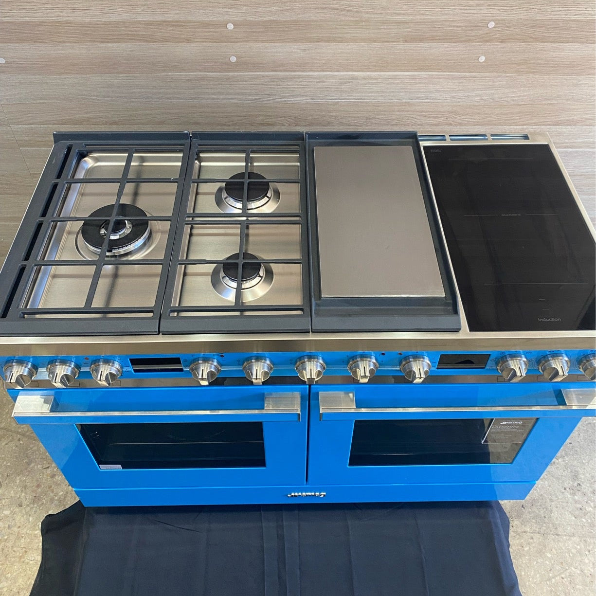 Smeg 120cm Turquoise Dual Fuel Freestanding Portofino Oven CPF120IGMPTA - Ex Display