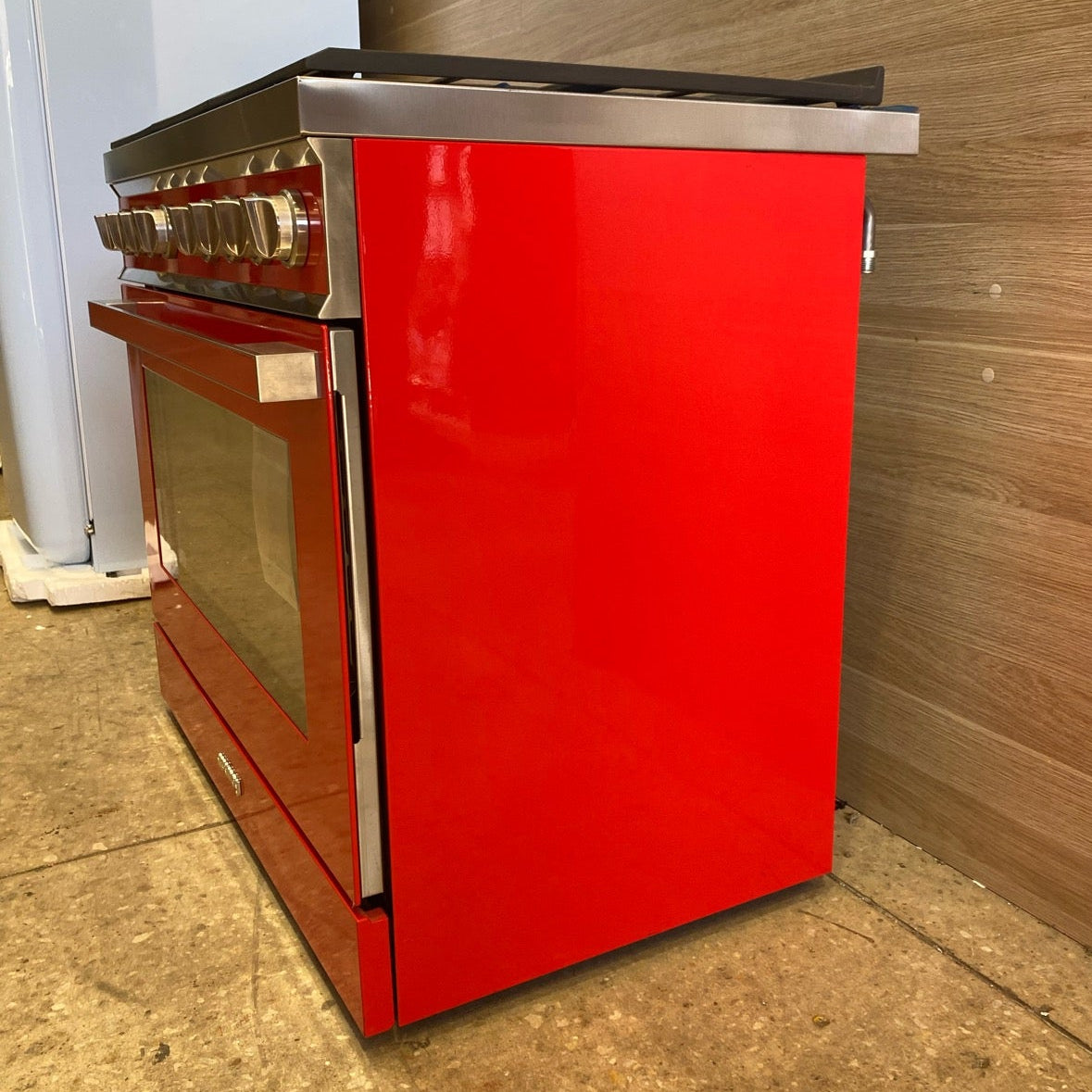 Smeg 90cm Red Freestanding Portofino Oven CPF9GPRA - Ex Display