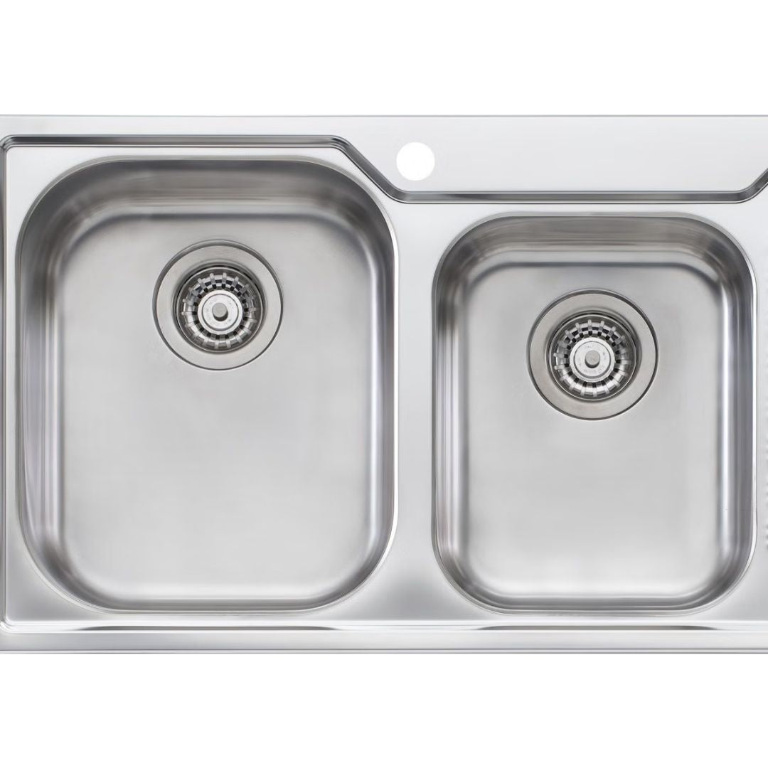Oliveri Diaz 1 and 3/4 Bowl Sink DZ111 - Clearance
