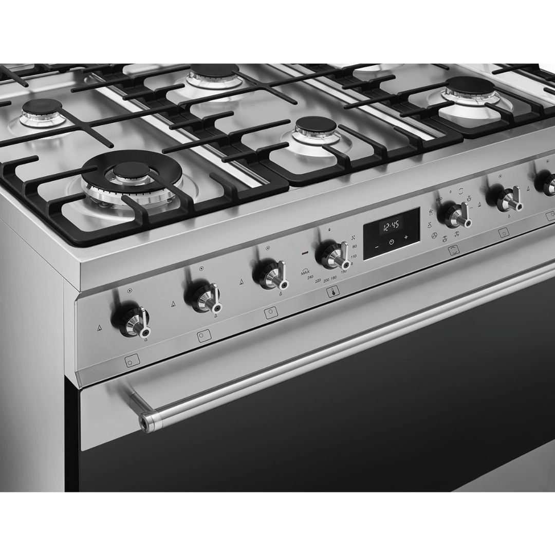 Smeg Classic 90cm Stainless Steel Freestanding Cooker CSP9GMXA2