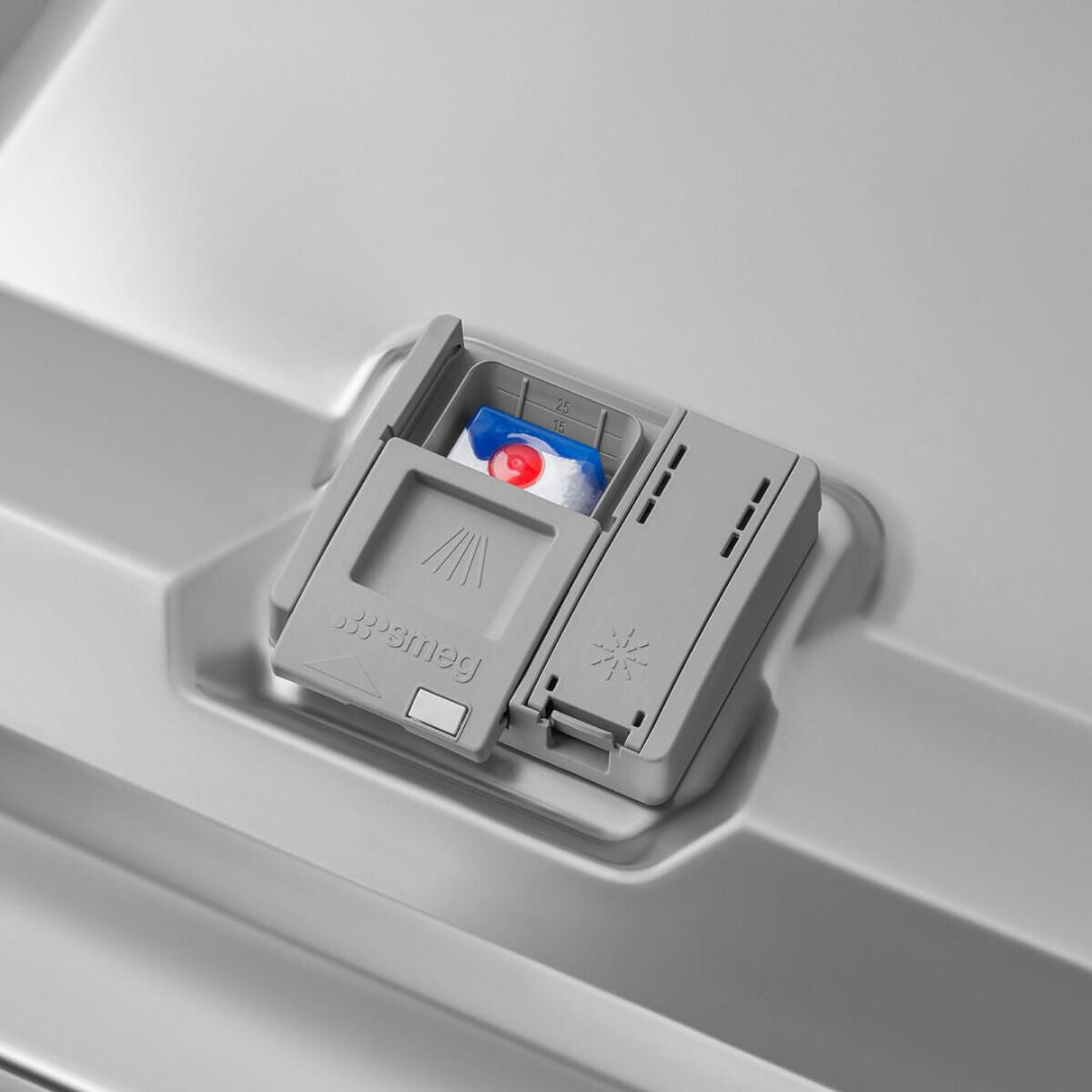 Smeg Semi-Integrated Dishwasher DWAI6234X4 - Factory Seconds