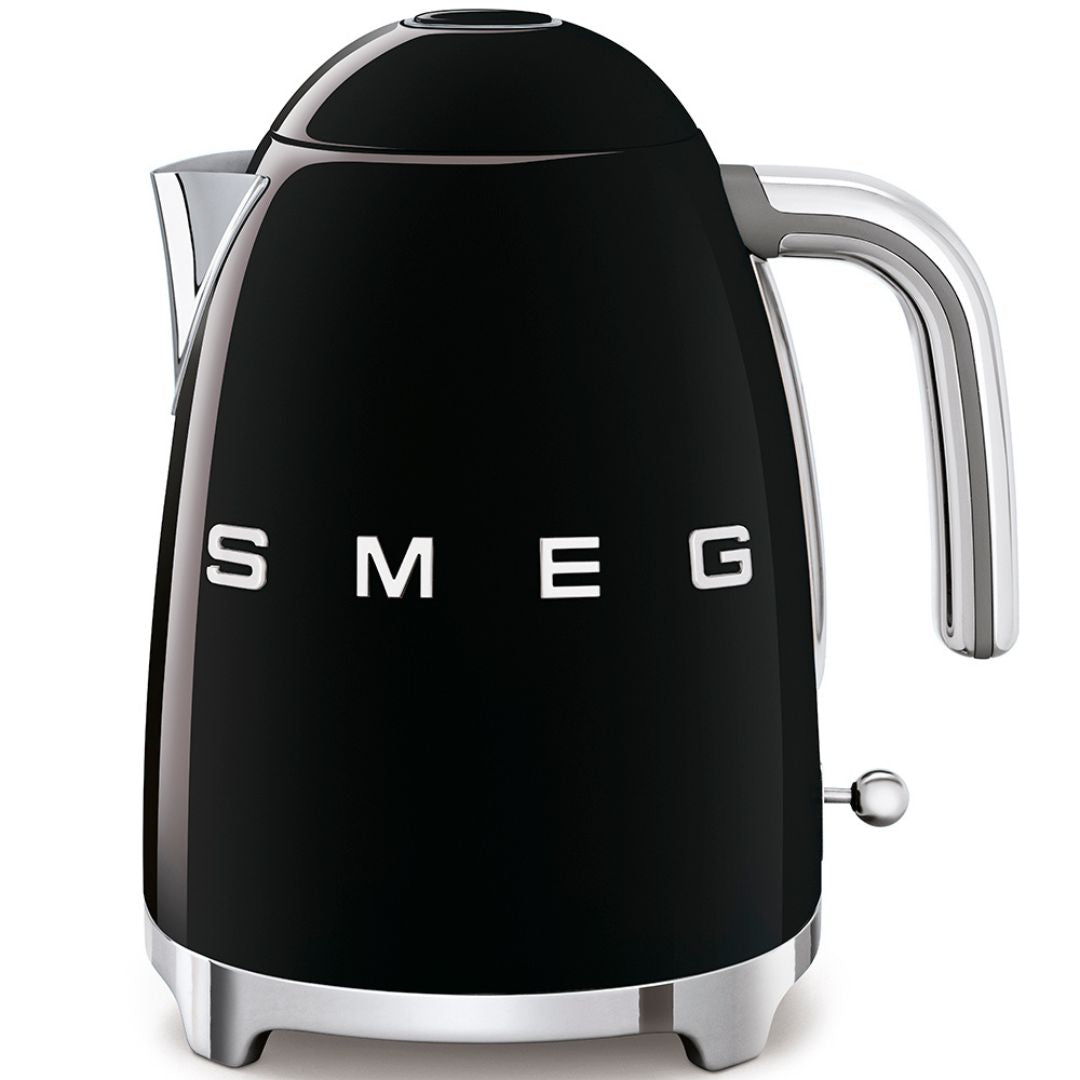 Smeg_kettle_KLF03BLAU1.jpg